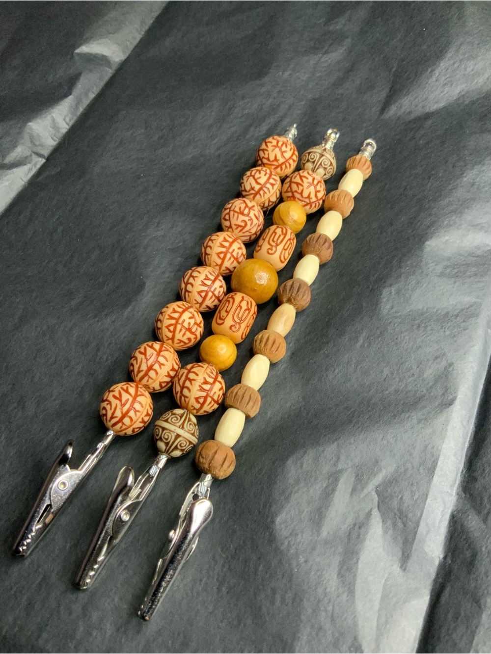 3x Beaded Key & Card Clips in Brown and Cream